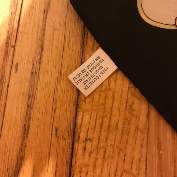 Made in Italy oversized scarf - Picture 2 of 3